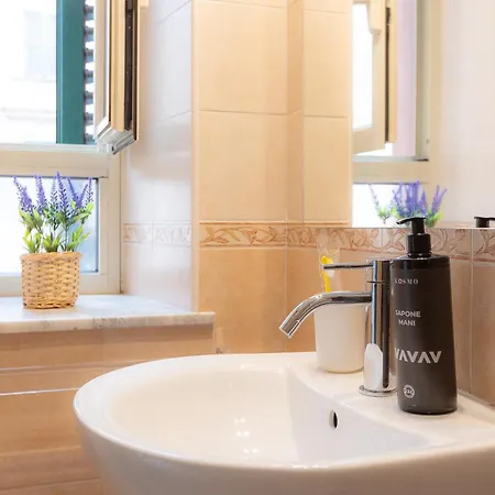 Iron Cityaus Termini 4* Řím