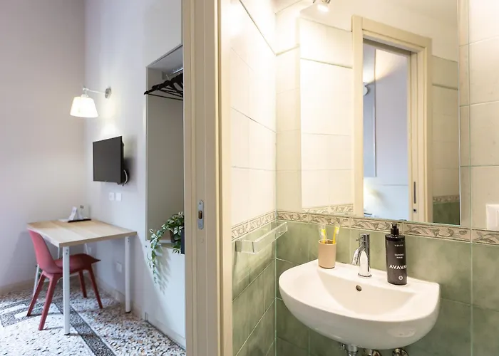 Iron Cityaus Termini Vendégház