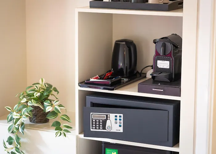 Iron Cityaus Termini